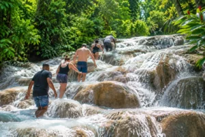 Read more about the article Dunns River Review: Is the Falls Climb Worth It?